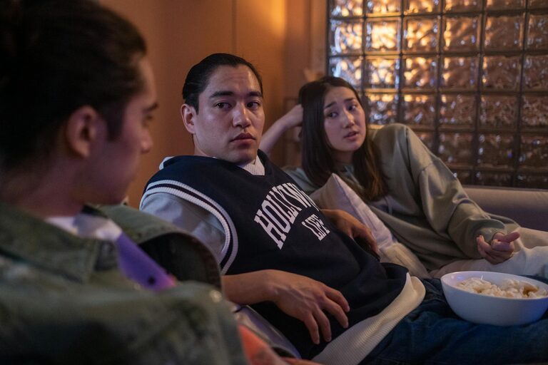 Tips for Hosting a Cozy Movie Night at Home